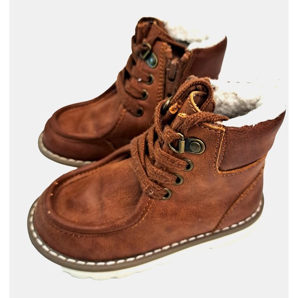 Old Navy Other - Old Navy Boots Boys Size 6 Brown Chukka Faux‎ Leather Lined Ankle Preppy Casual